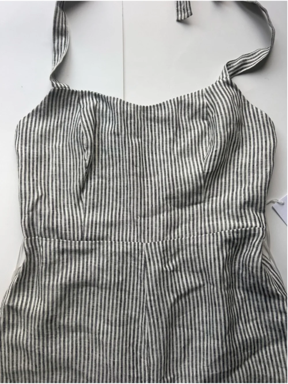Reformation Autumn Linen Jumpsuit Vineyard Stripe Open Back Wide Leg Size 12 NWT